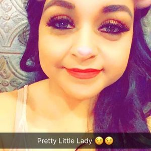 Meet your Posher, Valerie